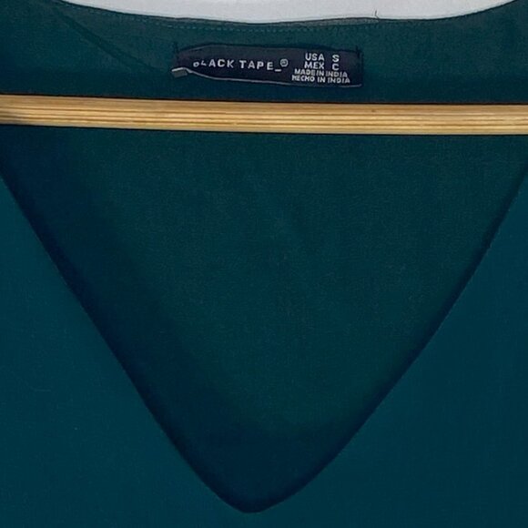 Black Tape - Sleeveless Top, Side Tie at Front, Jewel Green, Flowy Lace - Size S - Picture 4 of 7